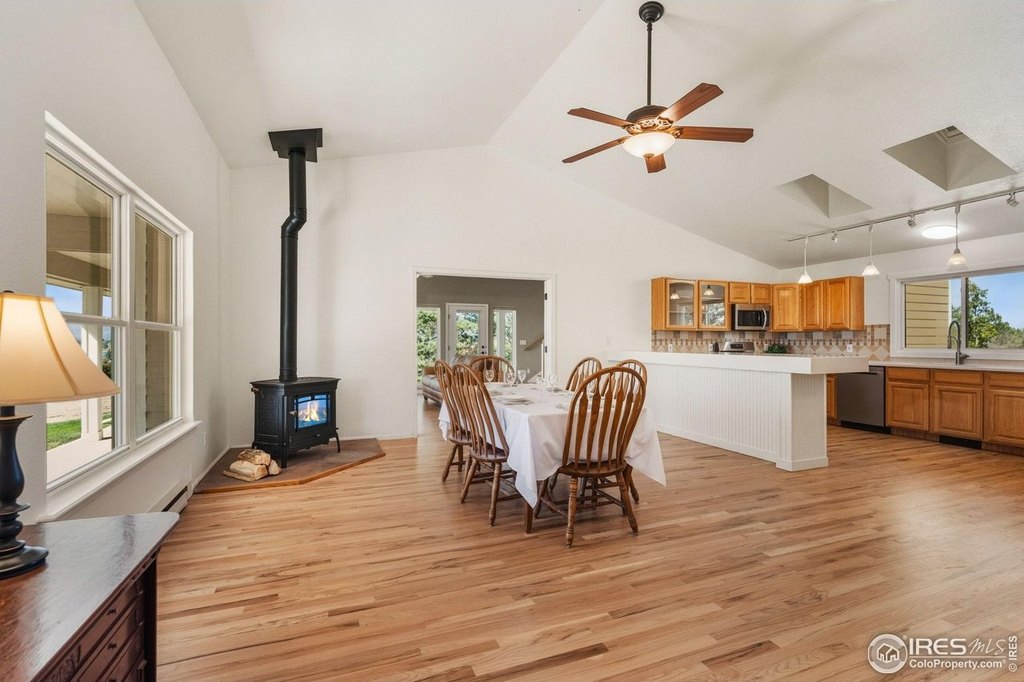 Wellington, Colorado, 80549, United States, 5 Bedrooms Bedrooms, ,3 BathroomsBathrooms,Residential,Forsale,1967205