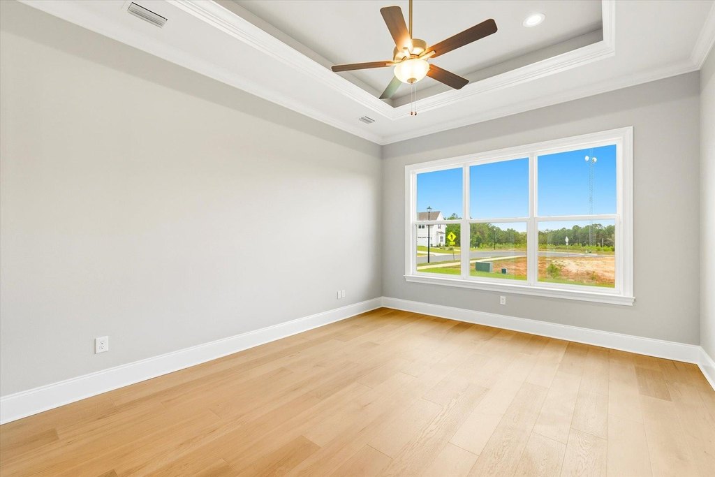 Tallahassee, Florida, 32312, United States, 4 Bedrooms Bedrooms, ,3 BathroomsBathrooms,Residential,Forsale,1995100