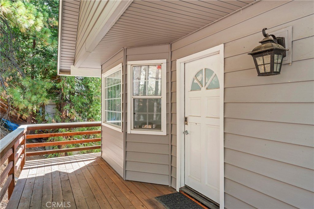 Lake Arrowhead, California, 92352, United States, 3 Bedrooms Bedrooms, ,2.5 BathroomsBathrooms,Residential,Forsale,1971045