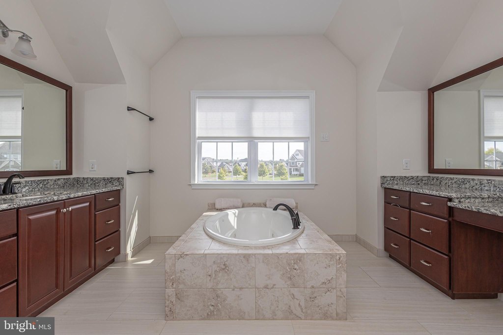 IVYLAND, Pennsylvania, 18974, United States, 5 Bedrooms Bedrooms, ,4.5 BathroomsBathrooms,Residential,Forsale,2004186