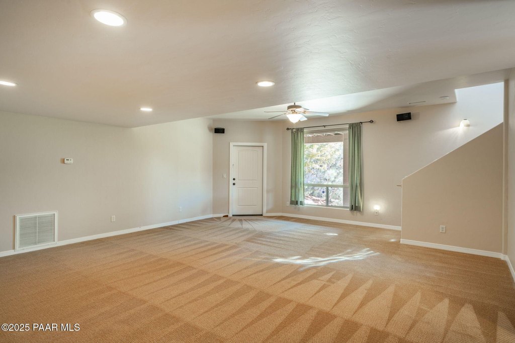 Prescott, Arizona, 86301, United States, 4 Bedrooms Bedrooms, ,3 BathroomsBathrooms,Residential,Forsale,2011232