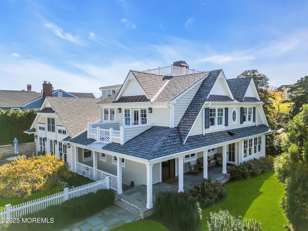 Spring Lake, New Jersey, 07762, United States, 5 Bedrooms Bedrooms, ,7.5 BathroomsBathrooms,Residential,Forsale,2004146