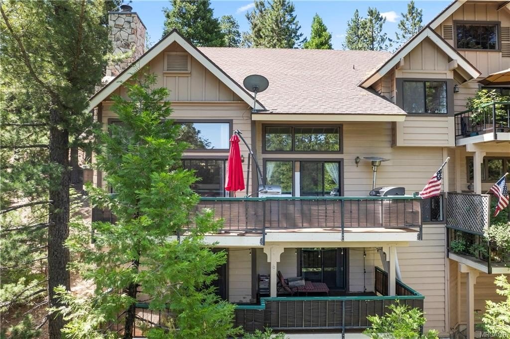 Lake Arrowhead, California, 92352, United States, 3 Bedrooms Bedrooms, ,3 BathroomsBathrooms,Residential,Forsale,1953303