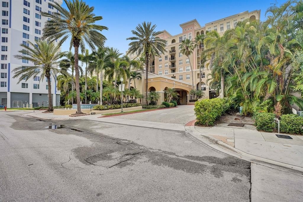 Fort Lauderdale, Florida, 33301, United States, 3 Bedrooms Bedrooms, ,2 BathroomsBathrooms,Residential,Forsale,2011618