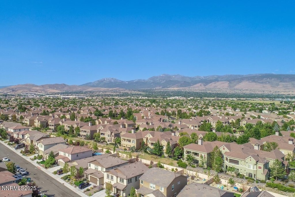 Reno, Nevada, 89521, United States, 4 Bedrooms Bedrooms, ,2.5 BathroomsBathrooms,Residential,Forsale,2012839