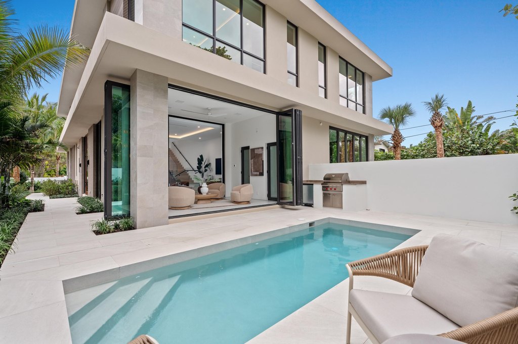 Delray Beach, Florida, 33483, United States, 3 Bedrooms Bedrooms, ,3.5 BathroomsBathrooms,Residential,Forsale,2010636