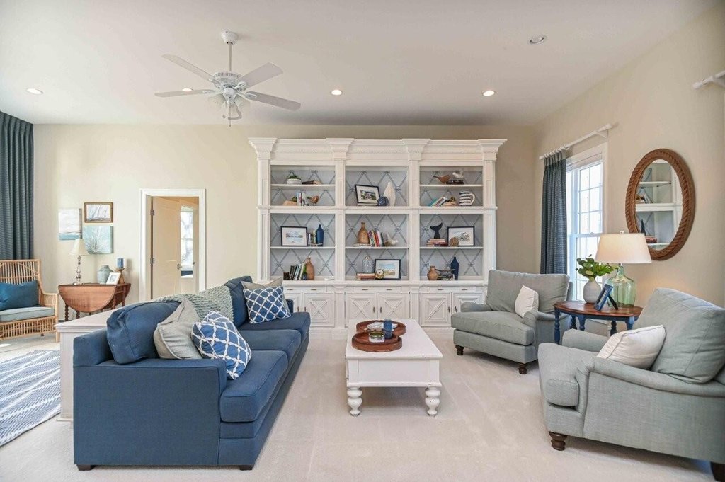 Ogunquit, Maine, 03907, United States, 4 Bedrooms Bedrooms, ,3 BathroomsBathrooms,Residential,Forsale,1894028