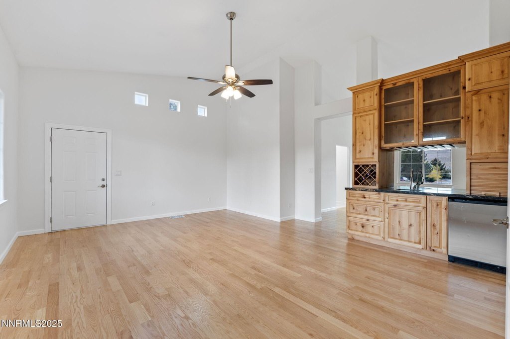 Washoe Valley, Nevada, 89704, United States, 4 Bedrooms Bedrooms, ,3 BathroomsBathrooms,Residential,Forsale,2012838