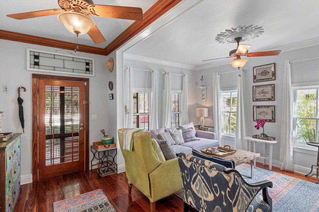 Key West, Florida, 33040, United States, 3 Bedrooms Bedrooms, ,1.5 BathroomsBathrooms,Residential,Forsale,1972001