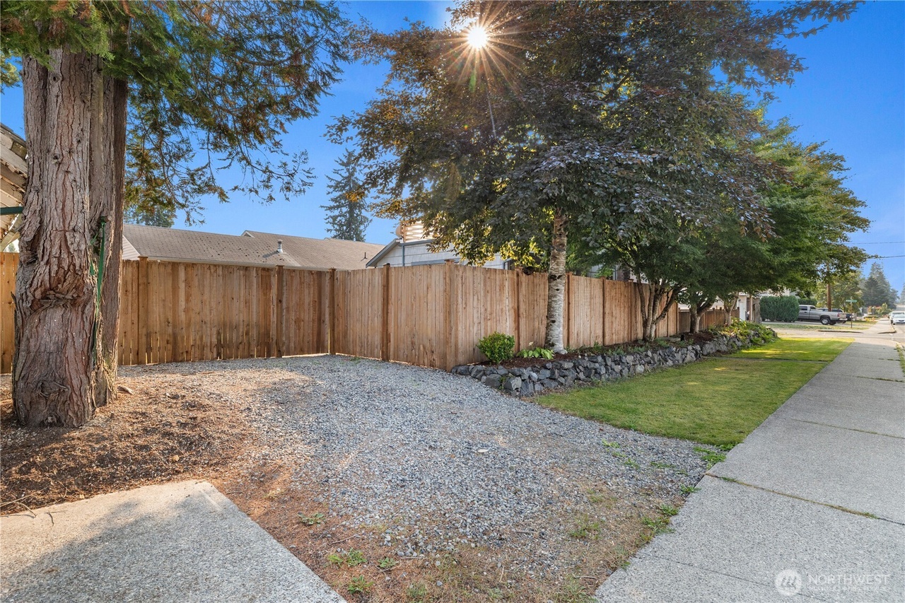 Granite Falls, Washington, 98252, United States, 3 Bedrooms Bedrooms, ,2 BathroomsBathrooms,Residential,Forsale,1965881