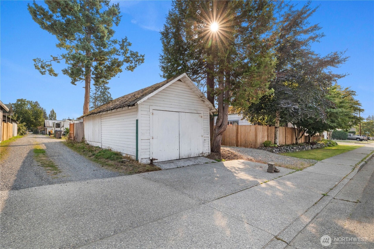 Granite Falls, Washington, 98252, United States, 3 Bedrooms Bedrooms, ,2 BathroomsBathrooms,Residential,Forsale,1965881