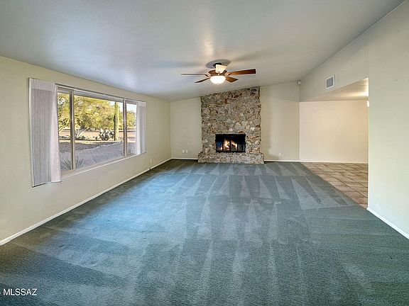 Tucson, Arizona, 85718, United States, 4 Bedrooms Bedrooms, ,2 BathroomsBathrooms,Residential,Forsale,1963537