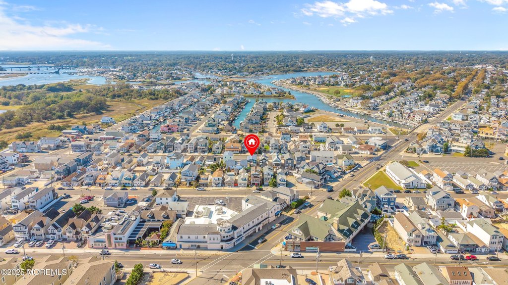 Manasquan, New Jersey, 08736, United States, 2 Bedrooms Bedrooms, ,1 BathroomBathrooms,Residential,Forsale,1984552