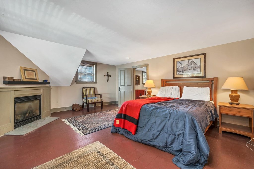 Wolfeboro, New Hampshire, 03894, United States, 3 Bedrooms Bedrooms, ,3 BathroomsBathrooms,Residential,Forsale,2004716