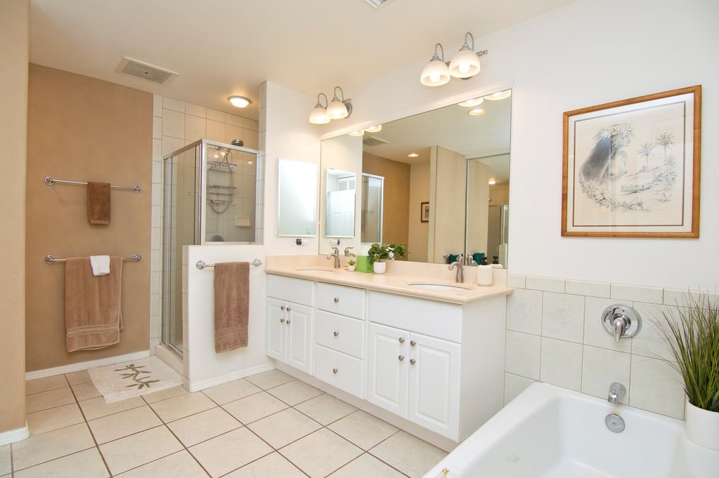 Waikoloa, Hawaii, 96738, United States, 2 Bedrooms Bedrooms, ,2.5 BathroomsBathrooms,Residential,Forsale,1989833