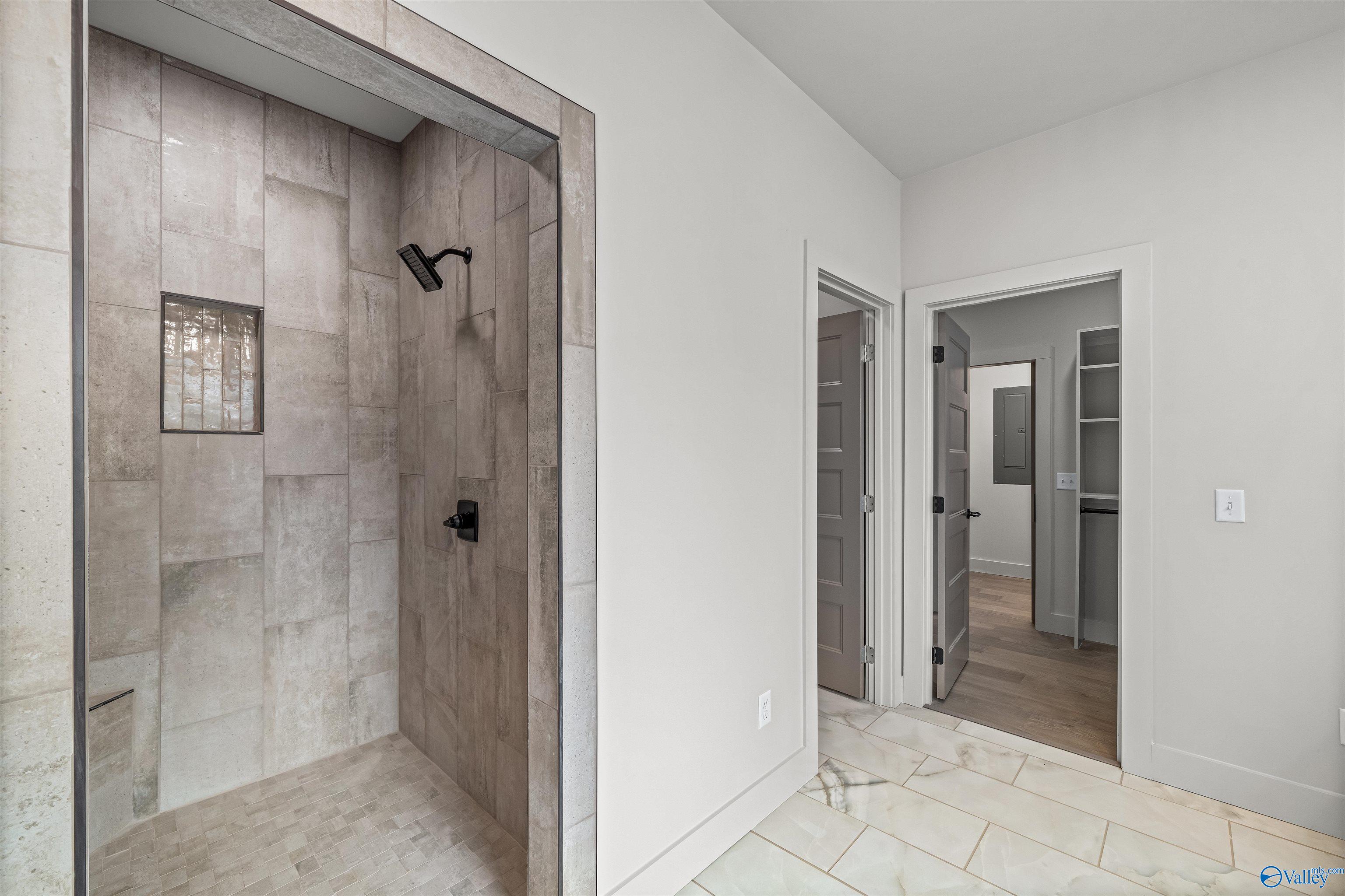 Fort Payne, Alabama, 35967, United States, 4 Bedrooms Bedrooms, ,3.5 BathroomsBathrooms,Residential,Forsale,2007685