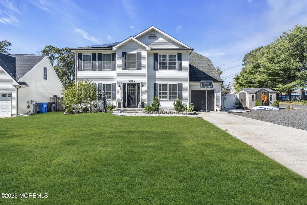 Island Heights, New Jersey, 08732, United States, 4 Bedrooms Bedrooms, ,2.5 BathroomsBathrooms,Residential,Forsale,1994045