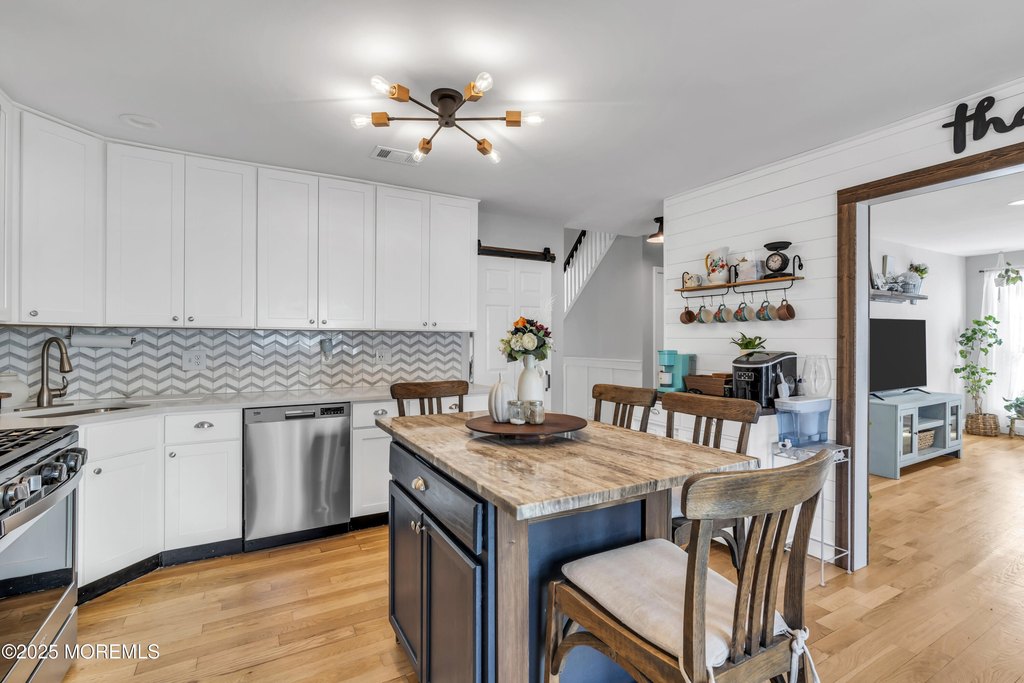 Island Heights, New Jersey, 08732, United States, 4 Bedrooms Bedrooms, ,2.5 BathroomsBathrooms,Residential,Forsale,1994045