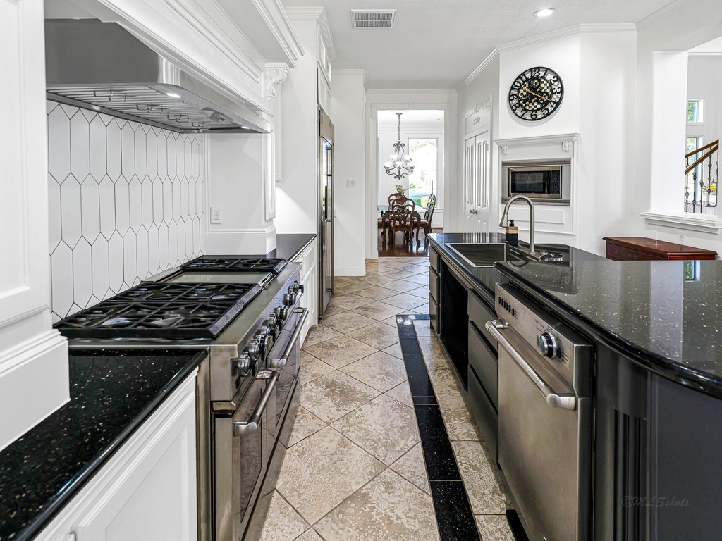 Richmond, Texas, 77406, United States, 6 Bedrooms Bedrooms, ,6.5 BathroomsBathrooms,Residential,Forsale,1973428