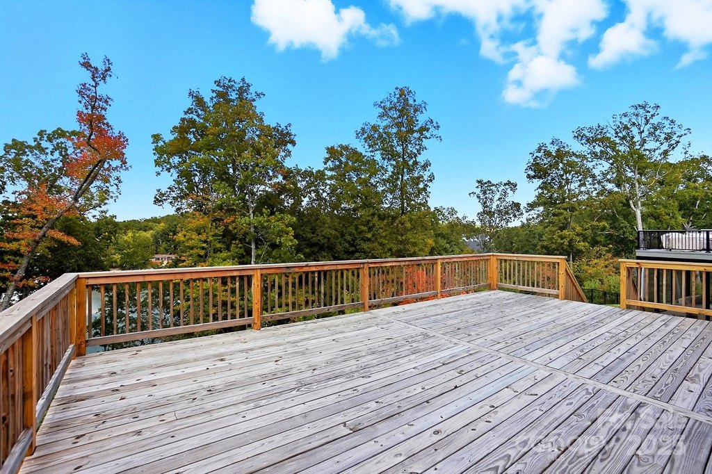 Charlotte, North Carolina, 28278, United States, 4 Bedrooms Bedrooms, ,3.5 BathroomsBathrooms,Residential,Forsale,2004569