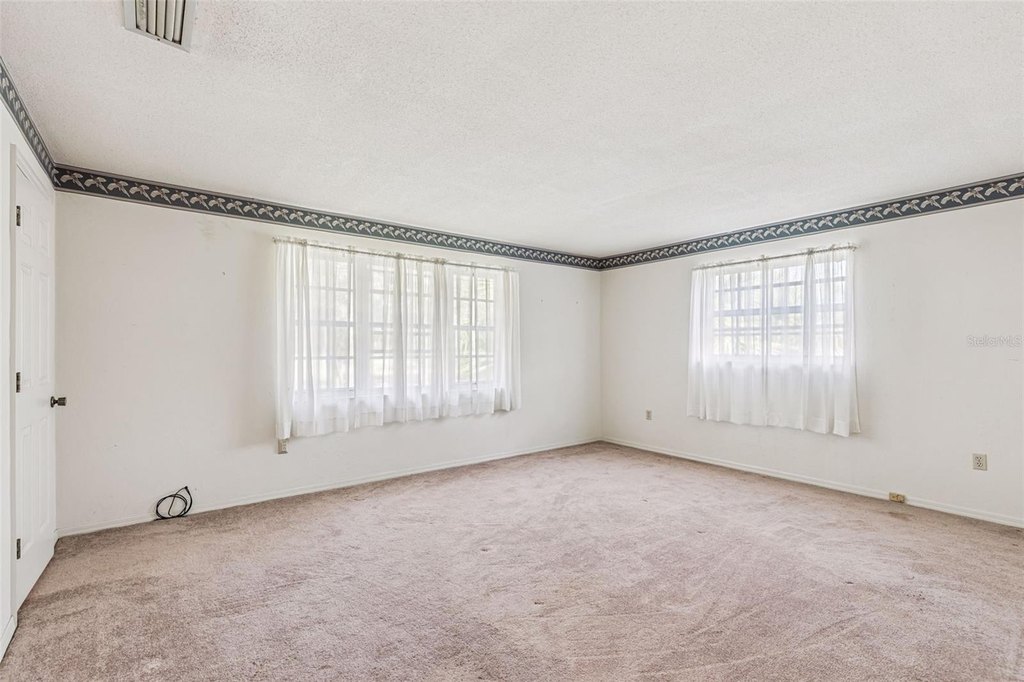 WILLISTON, Florida, 32696, United States, ,Commercial,Forsale,2004593