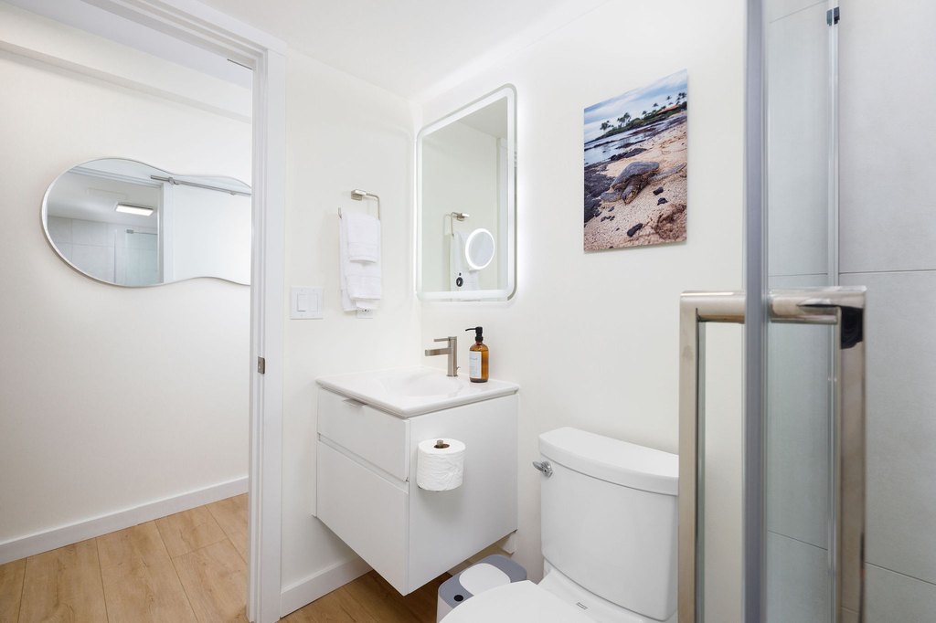 Kailua-Kona, Hawaii, 96740, United States, 1 Bedroom Bedrooms, ,2 BathroomsBathrooms,Residential,Forsale,2004417