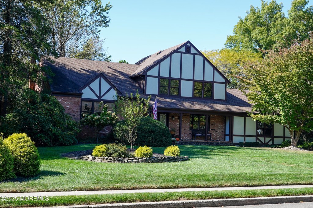 Red Bank, New Jersey, 07701, United States, 5 Bedrooms Bedrooms, ,3 BathroomsBathrooms,Residential,Forsale,1984553 Red Bank, New Jersey, 07701, United States, 5 Bedrooms Bedrooms, ,3 BathroomsBathrooms,Residential,Forsale,1984553