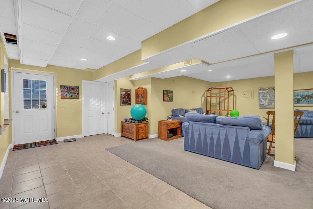 Howell, New Jersey, 07731, United States, 5 Bedrooms Bedrooms, ,3.5 BathroomsBathrooms,Residential,Forsale,1984548