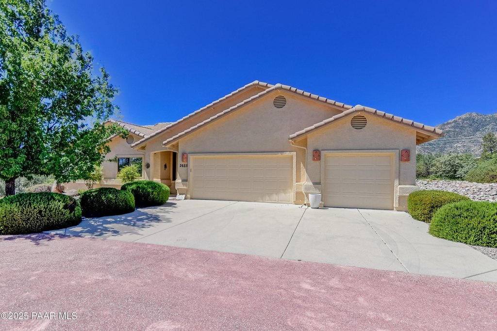 Prescott, Arizona, 86305, United States, 3 Bedrooms Bedrooms, ,2 BathroomsBathrooms,Residential,Forsale,2011269