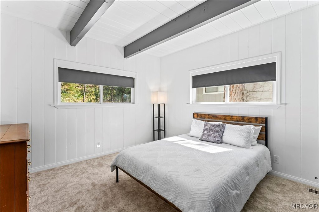 Lake Arrowhead, California, 92352, United States, 3 Bedrooms Bedrooms, ,2.5 BathroomsBathrooms,Residential,Forsale,2004859