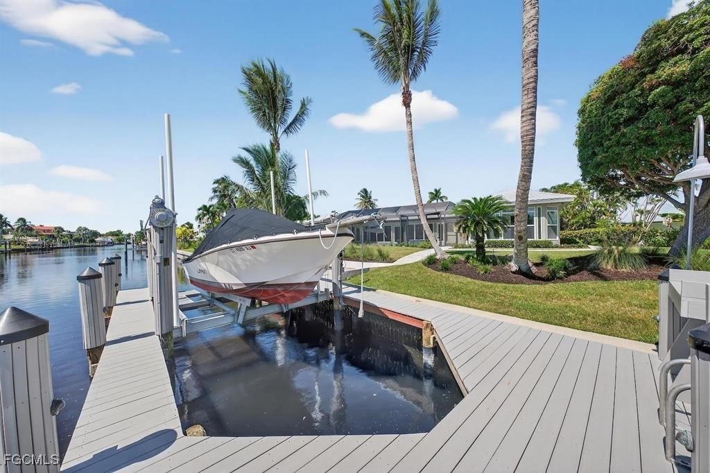 Sanibel, Florida, 33957, United States, 4 Bedrooms Bedrooms, ,3 BathroomsBathrooms,Residential,Forsale,1971925