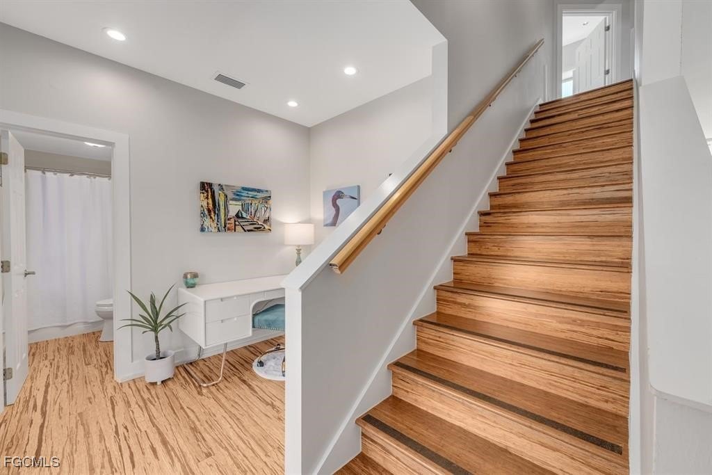 Sanibel, Florida, 33957, United States, 3 Bedrooms Bedrooms, ,4 BathroomsBathrooms,Residential,Forsale,1971927