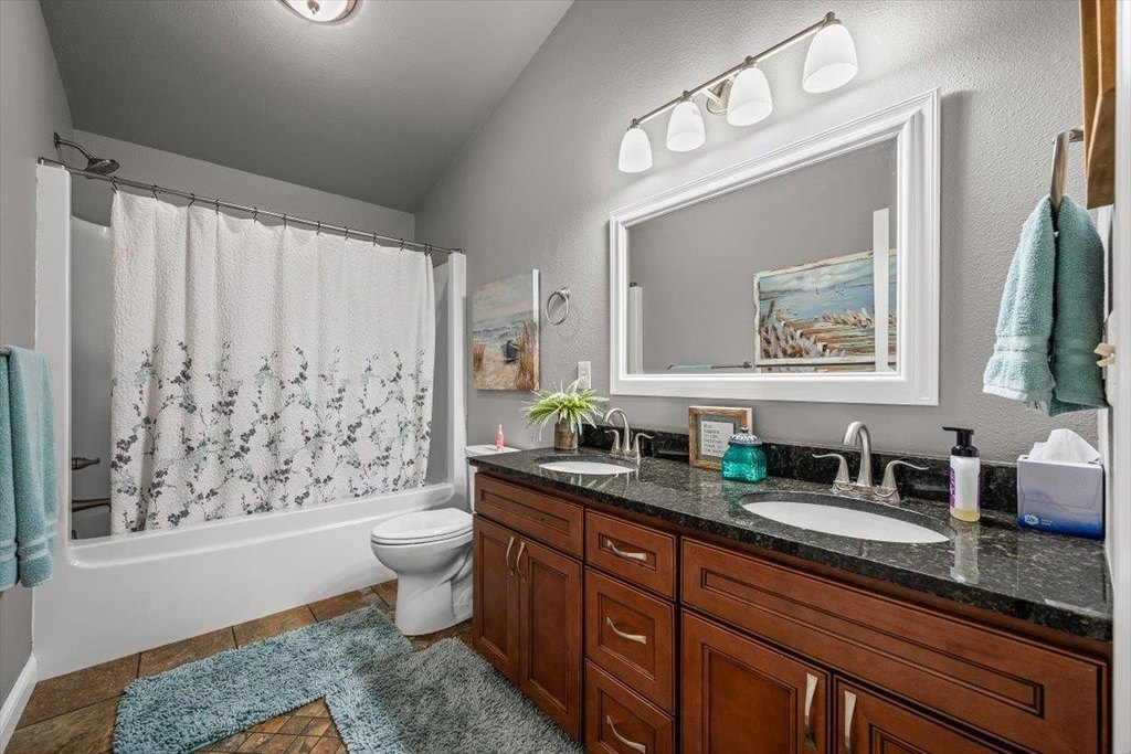 Deadwood, South Dakota, 57732, United States, 4 Bedrooms Bedrooms, ,2.5 BathroomsBathrooms,Residential,Forsale,1990698