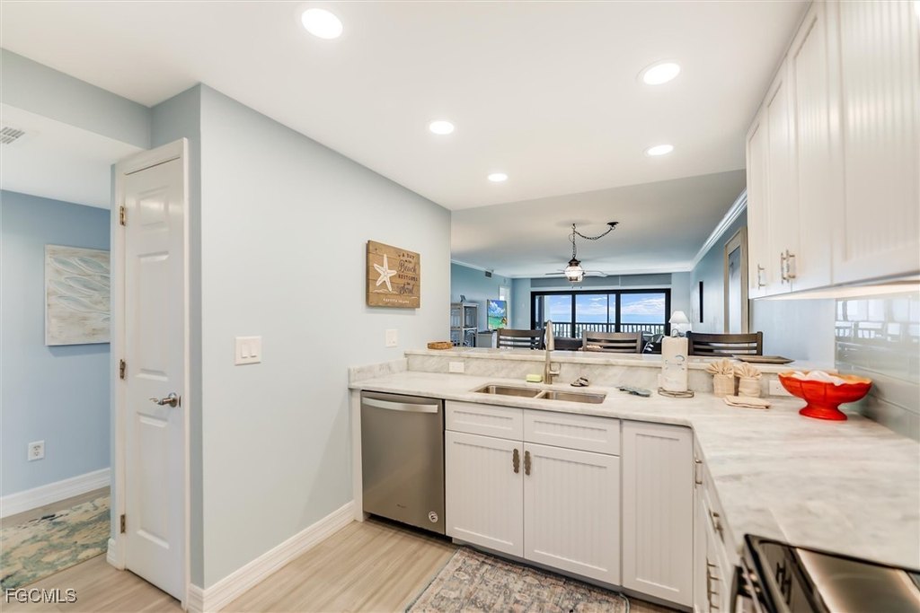 Captiva, Florida, 33924, United States, 2 Bedrooms Bedrooms, ,2 BathroomsBathrooms,Residential,Forsale,1886405