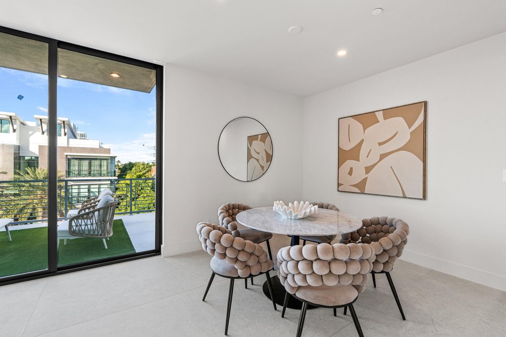 Delray Beach, Florida, 33483, United States, 5 Bedrooms Bedrooms, ,5.5 BathroomsBathrooms,Residential,Forsale,2009891