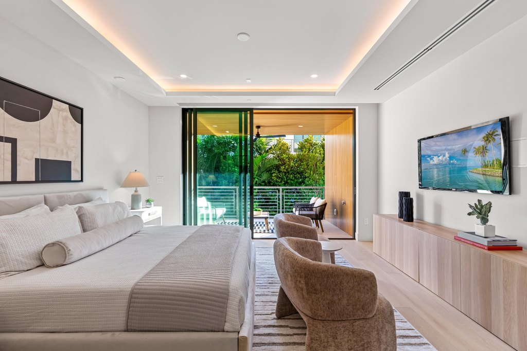 Delray Beach, Florida, 33483, United States, 5 Bedrooms Bedrooms, ,5.5 BathroomsBathrooms,Residential,Forsale,2009891