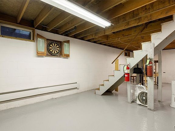 Eagle Bay, New York, 13331, United States, 3 Bedrooms Bedrooms, ,2 BathroomsBathrooms,Residential,Forsale,1969693