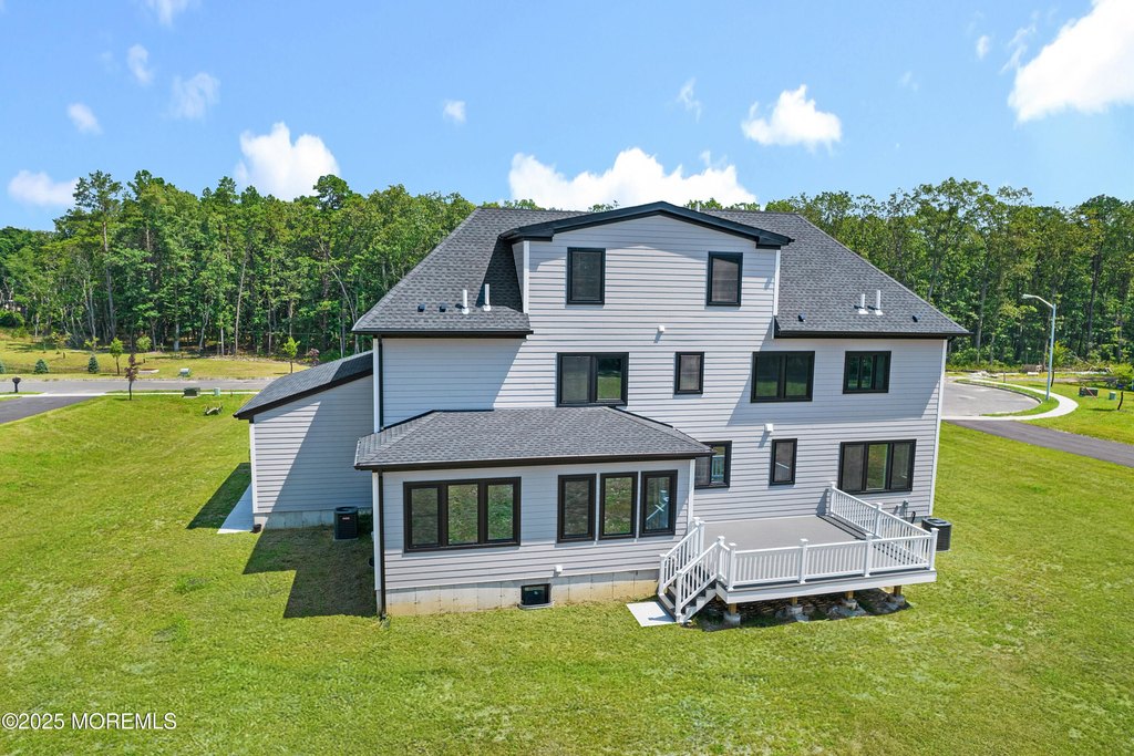 Howell, New Jersey, 07731, United States, 6 Bedrooms Bedrooms, ,5.5 BathroomsBathrooms,Residential,Forsale,1984568