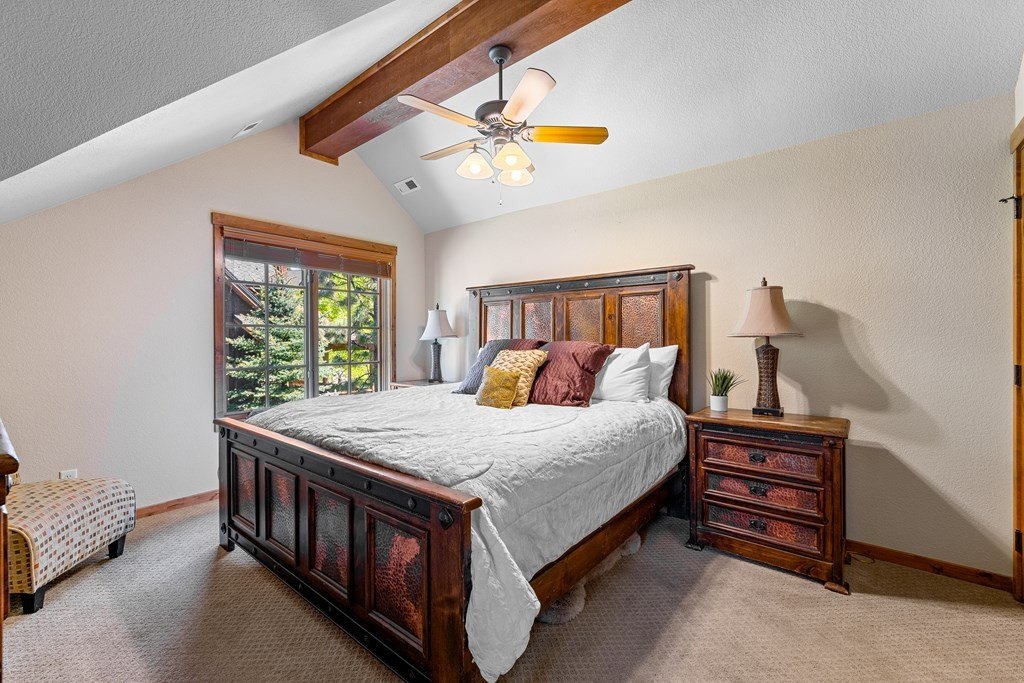 Donnelly, Idaho, 83615, United States, 2 Bedrooms Bedrooms, ,3 BathroomsBathrooms,Residential,Forsale,1996714