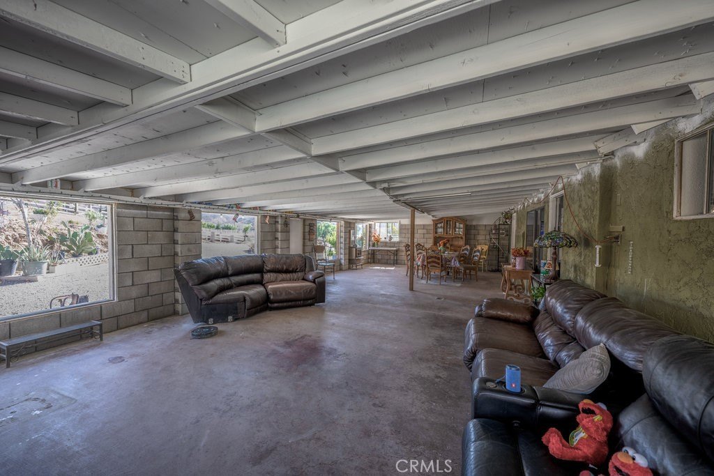 Agua Dulce, California, 91390, United States, 2 Bedrooms Bedrooms, ,4 BathroomsBathrooms,Residential,Forsale,2004098