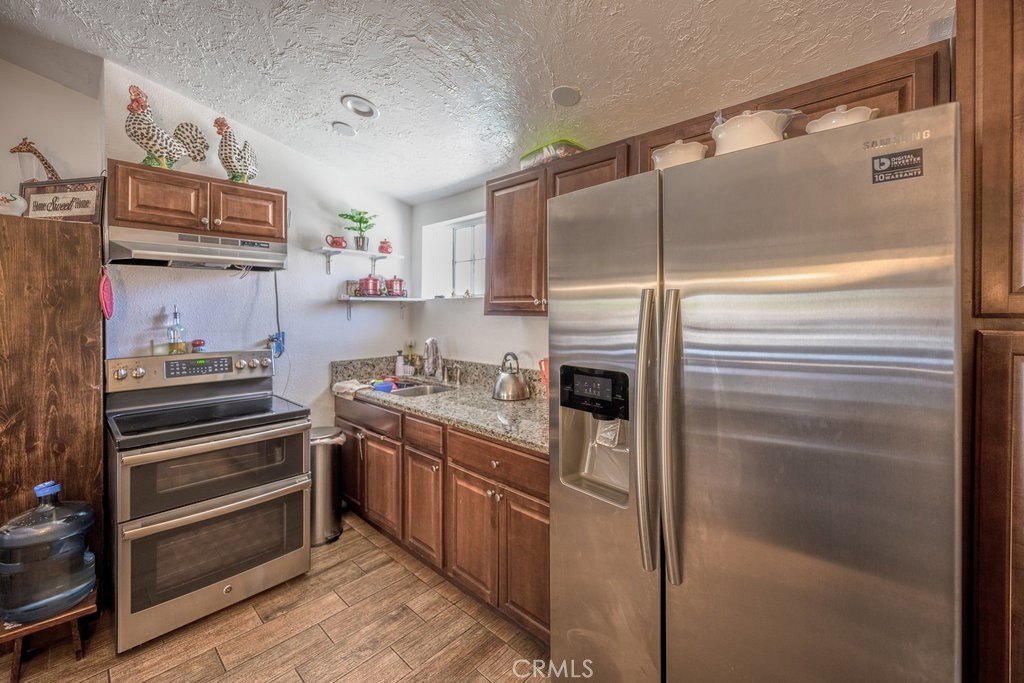 Agua Dulce, California, 91390, United States, 2 Bedrooms Bedrooms, ,4 BathroomsBathrooms,Residential,Forsale,2004098