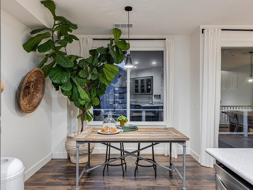 Rohnert Park, California, 94928, United States, 3 Bedrooms Bedrooms, ,2 BathroomsBathrooms,Residential,Forsale,1985923