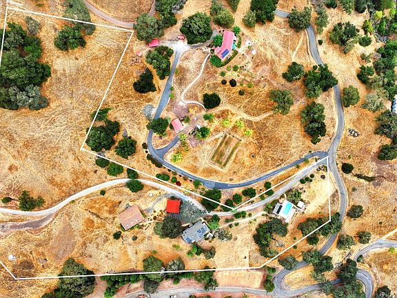 Cloverdale, California, 95425, United States, 3 Bedrooms Bedrooms, ,3 BathroomsBathrooms,Residential,Forsale,1985929