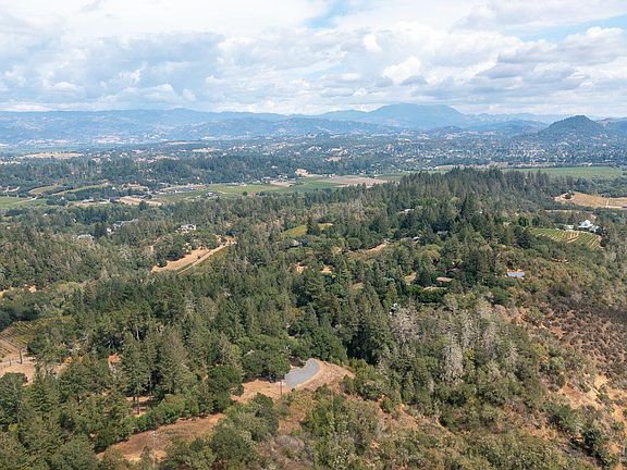 Healdsburg, California, 95448, United States, 3 Bedrooms Bedrooms, ,2 BathroomsBathrooms,Residential,Forsale,1985931