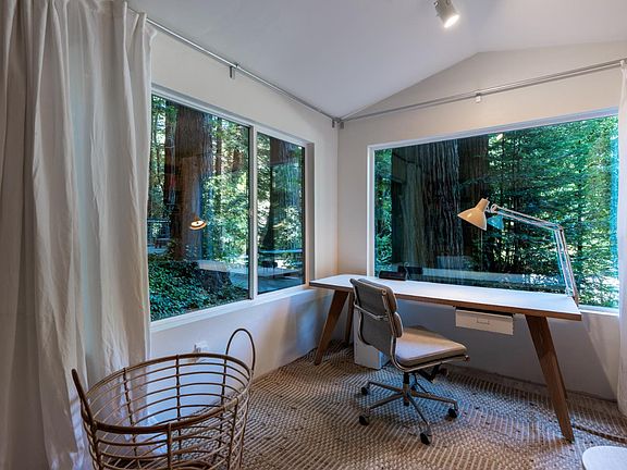 Cazadero, California, 95421, United States, 2 Bedrooms Bedrooms, ,2 BathroomsBathrooms,Residential,Forsale,1985930