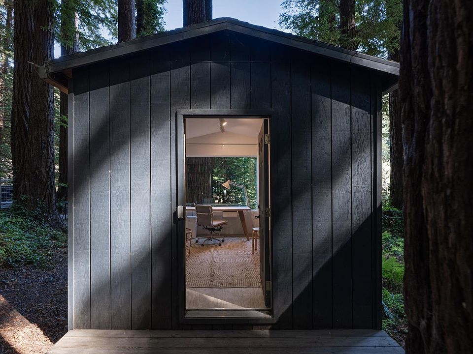 Cazadero, California, 95421, United States, 2 Bedrooms Bedrooms, ,2 BathroomsBathrooms,Residential,Forsale,1985930