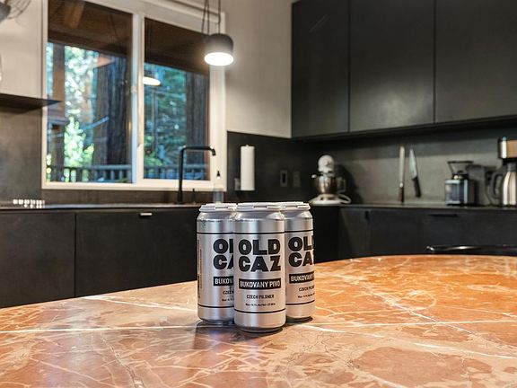 Cazadero, California, 95421, United States, 2 Bedrooms Bedrooms, ,2 BathroomsBathrooms,Residential,Forsale,1985930