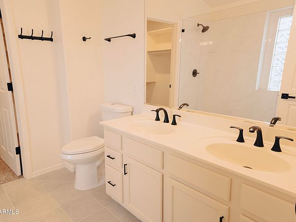 Phoenix, Arizona, 85050, United States, 4 Bedrooms Bedrooms, ,3 BathroomsBathrooms,Residential,Forsale,1971068