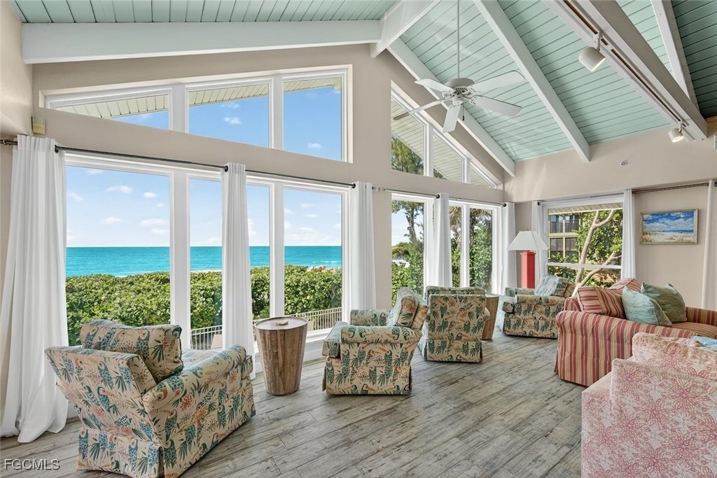 Captiva, Florida, 33924, United States, 4 Bedrooms Bedrooms, ,3.5 BathroomsBathrooms,Residential,Forsale,1971928
