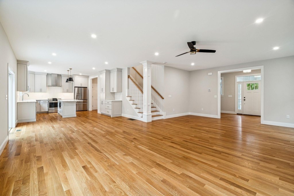 Portsmouth, New Hampshire, 03801, United States, 4 Bedrooms Bedrooms, ,2.5 BathroomsBathrooms,Residential,Forsale,2002371